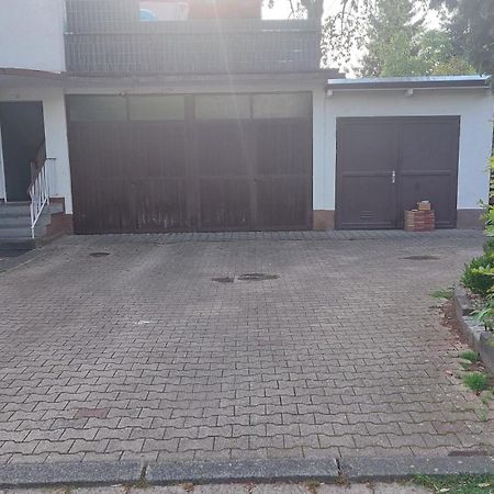 Pension Ringo, Airport Pit Stop, Bahnhof Und Flughafen In Der Naehe Μπάντεν-Μπάντεν Εξωτερικό φωτογραφία