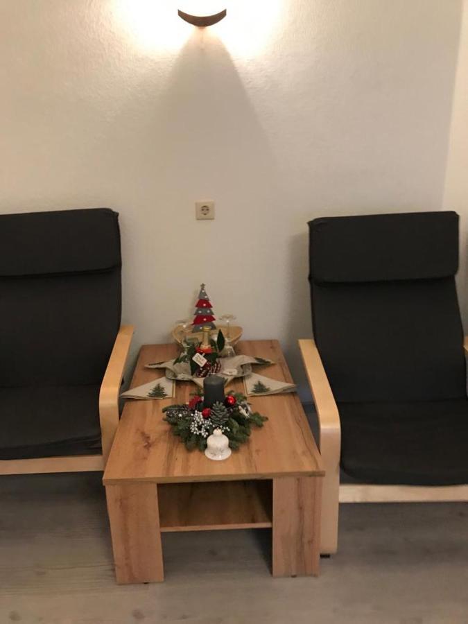 Pension Ringo, Airport Pit Stop, Bahnhof Und Flughafen In Der Naehe Μπάντεν-Μπάντεν Εξωτερικό φωτογραφία